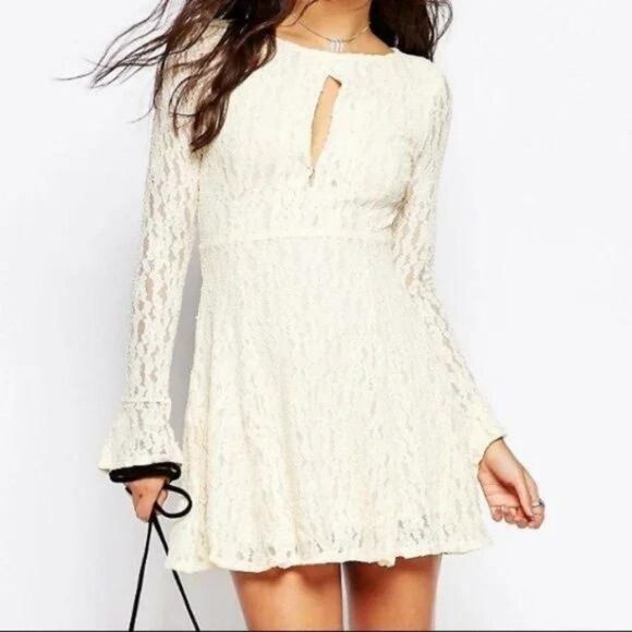 FREE PEOPLE Teen Witch Lace Keyhole Cut Out Skater Fit & Flare Mini Dress L - Picture 4 of 15